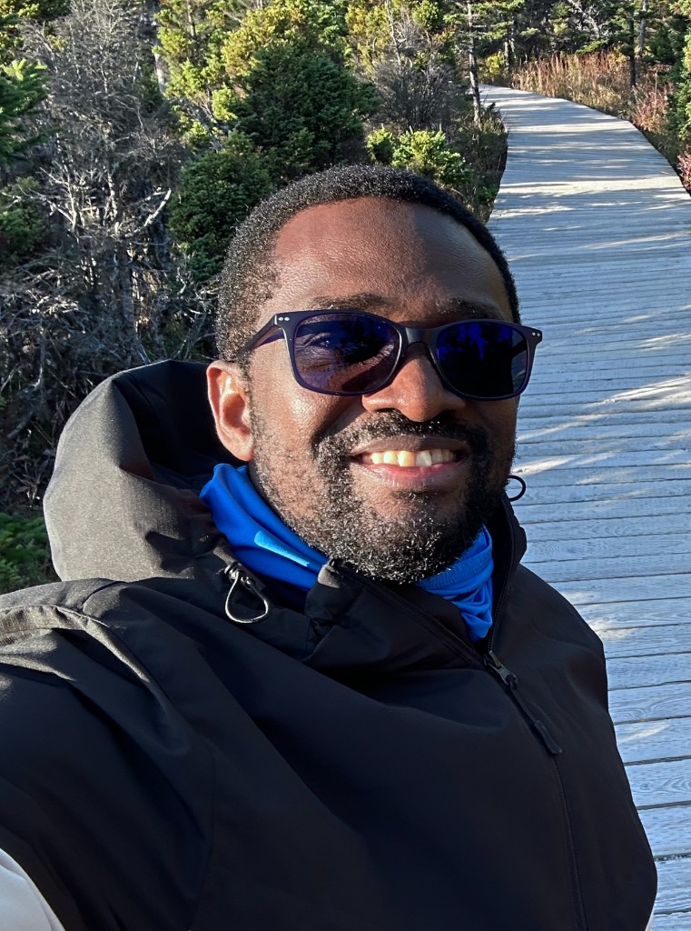Portrait of Chi, Chief Operating Officer